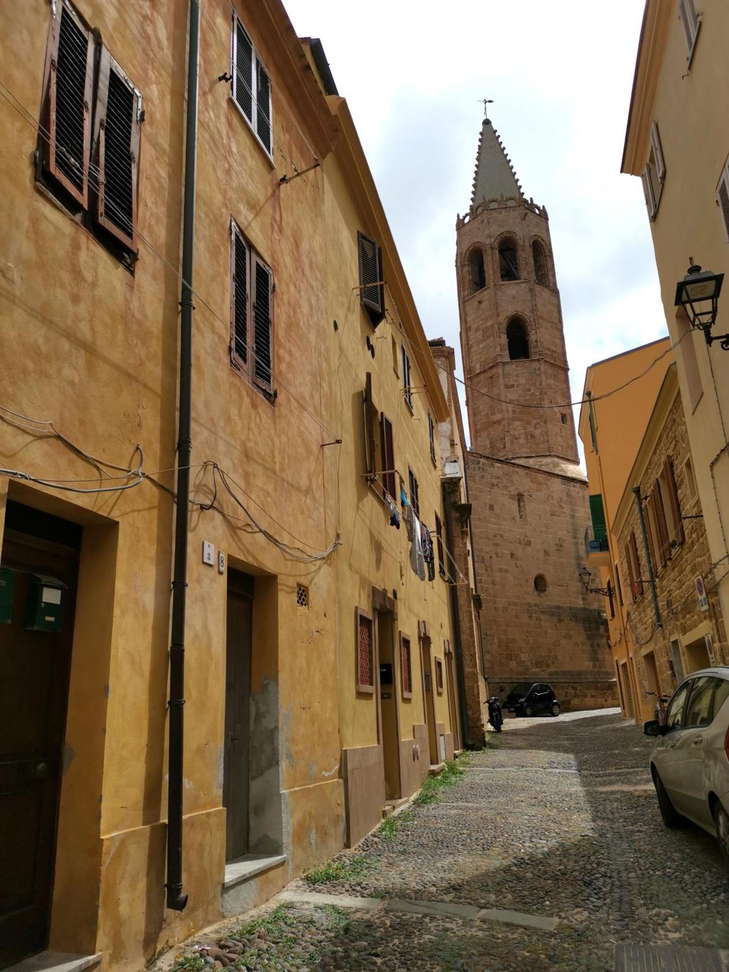 Casa Vacanza Il Campanile Alghero Exterior foto